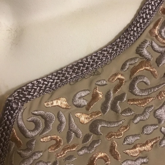 Stylish Embroidered Kaftan Dress XXL - Picture 4 of 11